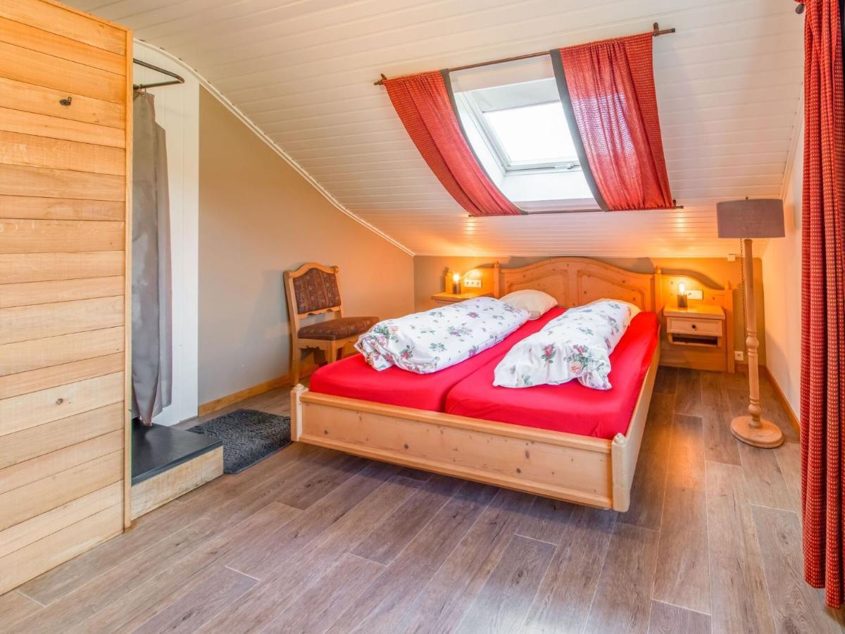 Luxurious House With Sauna In A Farm In Bastogne Esterno foto